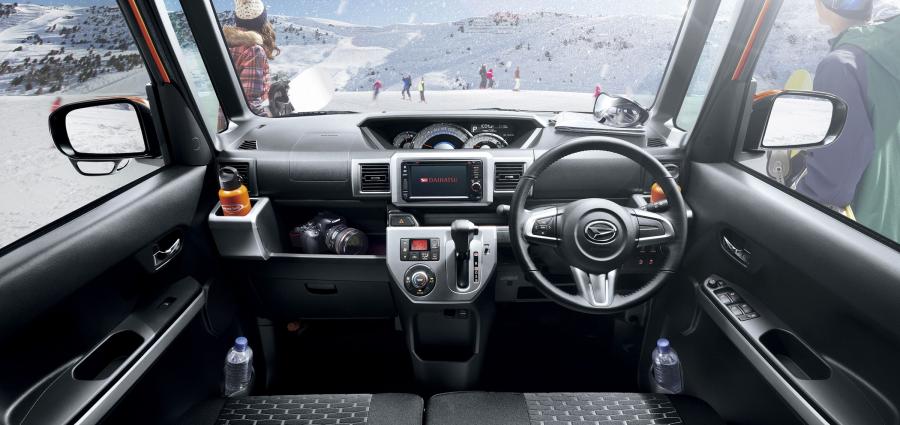  Daihatsu Wake 2014 года  (фото 8 из 12)